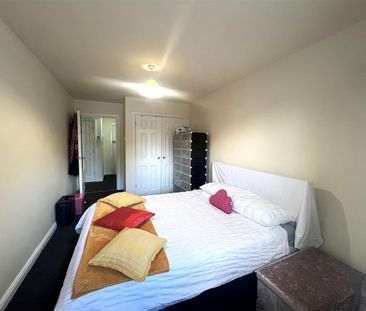 1 -3 Gammons Lane, Watford - Photo 4