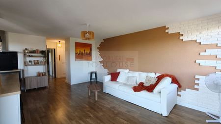 Location Appartement 3 pièces 58m² AUCAMVILLE 31140 - Photo 3