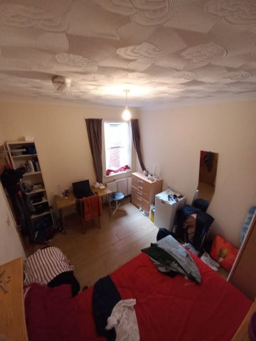 Room in a Shared House, Portswood Road, SO17 - Photo 2