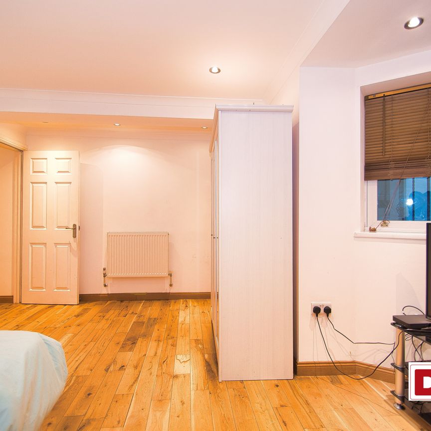 Mildenhall Road, E5, London - Photo 1