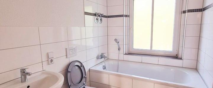 *1 Monat kaltmietfrei* Helle 3-Zimmer-Wohnung in Glauchau zur Miete - Foto 1