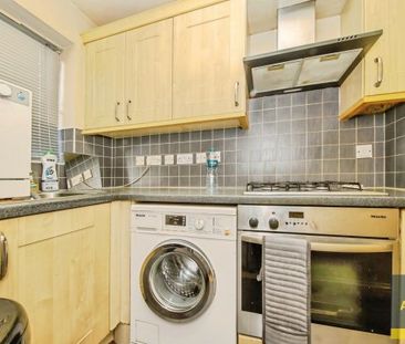 3, Castle Gardens, Ipswich - Photo 5