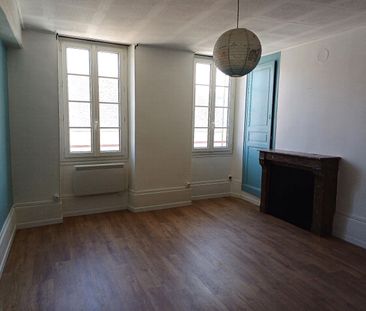 Location Appartement 4 pièces 85m² - Photo 3