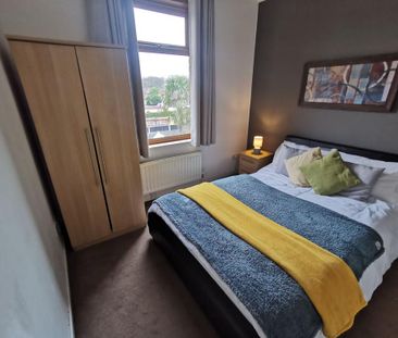 1 bedroom in a house share to rent - Photo 5