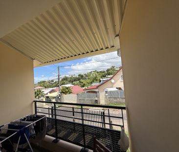 Location Appartement 2 pièces 46m² ST DENIS 97490 - Photo 5