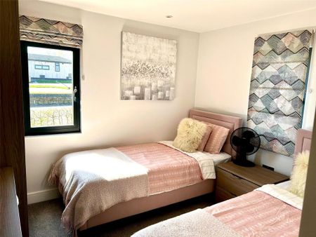 2 bedroom detached house to rent - Photo 4