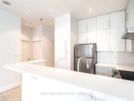 Eight Wellesley Lofts , #1008 - Photo 3