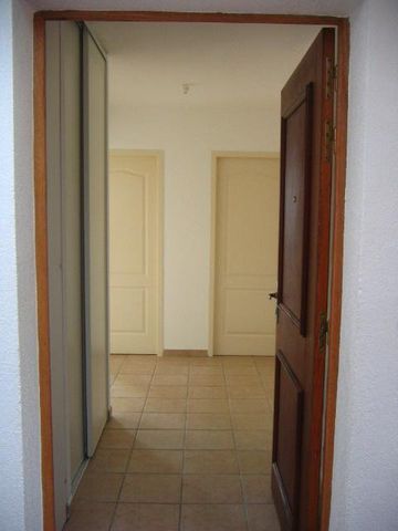 Bel appartement F3 avec terrasses et parking - Photo 3