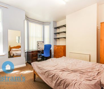 3 bed Mid Terraced House for Rent - Photo 6