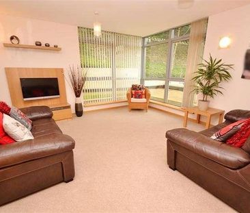 Bournemouth, BH1 - Photo 1