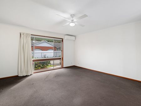 1/674 Union Road, Lavington NSW 2641 - Photo 4