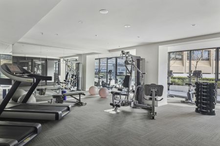 Move-In Ready: Inner City Lifestyle - Photo 4