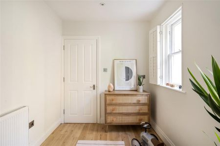 3 bedroom apartment to rent - Photo 2