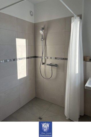 Ihr neues modernes Zuhause im Erstbezug! Fußbodenheizung, Balkon, EBK, Lift! - Photo 5