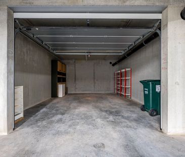 KRUISHOUTEM - Prachtig appartement met groot terras + garagebox - Photo 4