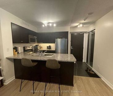 1 Bedroom, 1 Bathroom - Infinity Condos - Photo 2