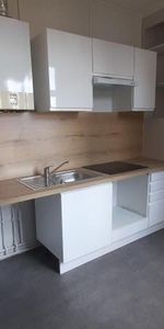 Location Appartement 2 pièces 65m² LILLE 59000 - Photo 3