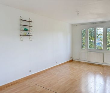 Location Appartement 3 pièces 70m² DEVILLE LES ROUEN 76250 - Photo 3