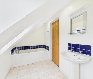 4 bedroom barn conversion to rent - Photo 6