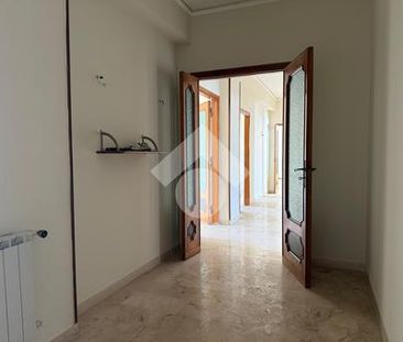 6 locali in affitto - Photo 3