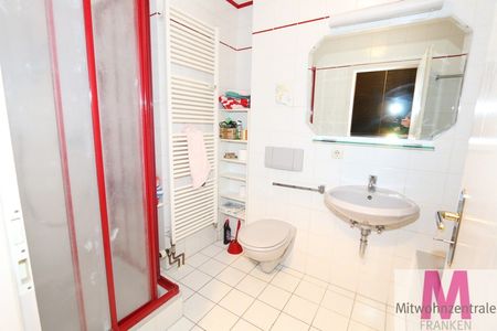 Sehr hübsche helle Wohnung - Photo 2