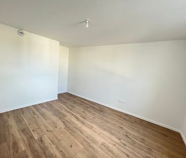 Location Appartement 2 pièces 43m² - Photo 5