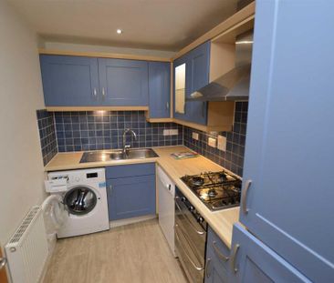 2 bedroom apartment to rent - Photo 3