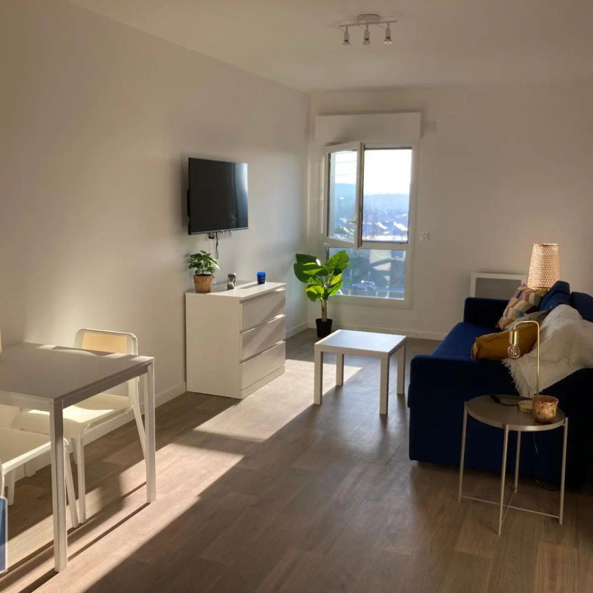 Appartement à louer 2 pièces 43m² - Photo 1