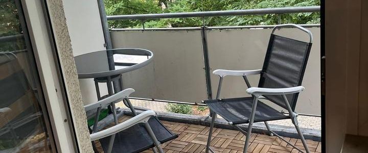 Sudenburg: 2-Raum-Wohnung mit 2 Balkonen, Fahrstuhl + EBK - Photo 1