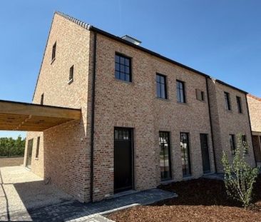 Pastorijwoning te huur in Herk-de-Stad voor € 1.500 met 5 slaapkamers - Photo 1