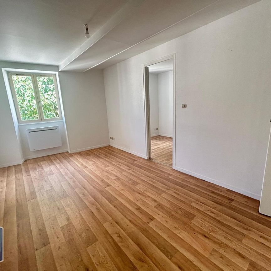 Location Appartement 2 pièces 29m² ALENCON 61000 - Photo 1