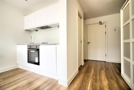 Studio to rent - Photo 4