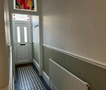 Terraced House to rent on - Photo 4