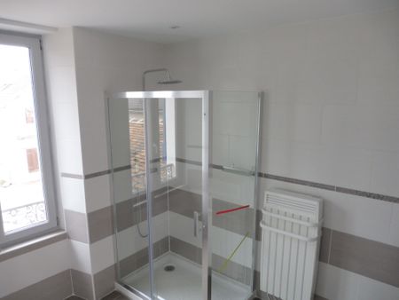 Location Maison 7 pièces 150m² HERICY 77850 - Photo 3