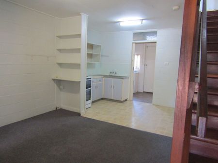 FULLY FURNISHED Townhouse Close to Swickers - Photo 5