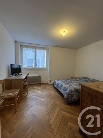 Location Appartement 2 pièces 29m² SOUILLAC 46200 - Photo 2