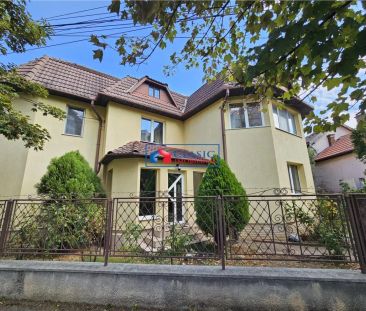 Inchiriere casa individuala 4 camere, zona Piata Fraternitatii, cartier Gheorgheni - Fotografie 5