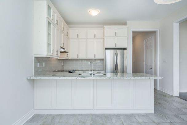 For Lease - 8 Monarch Drive, Halton Hills, Ontario - Photo 1