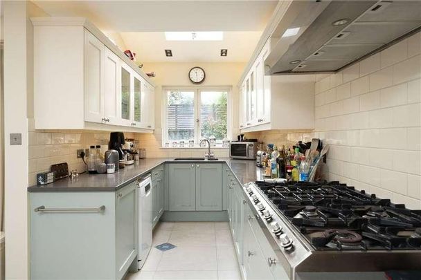 Berrymede Road, London, W4 - Photo 1