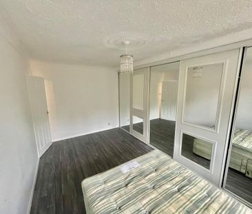 House share to rent - Photo 3