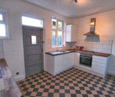 2 bedroom property to rent in Stockport - Photo 6