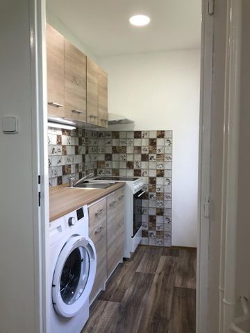 Pronájem bytu 1+kk 30 m2 - Photo 2