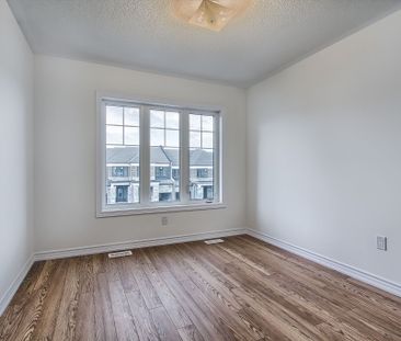 For Lease - 15 Durham Avenue, Barrie, Ontario - Photo 3