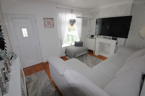 3 bedroom terraced house to rent - Photo 1