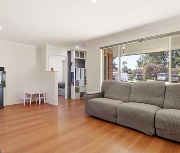 Spacious Family Living with Extensive Outdoor Entertaining - Photo 2