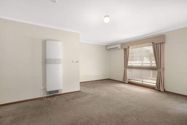 21 Iona Drive, Sebastopol - Photo 1