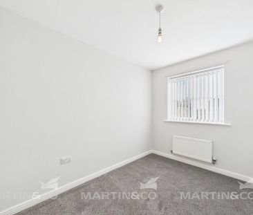 3 bedroom semi-detached house to rent - Photo 2