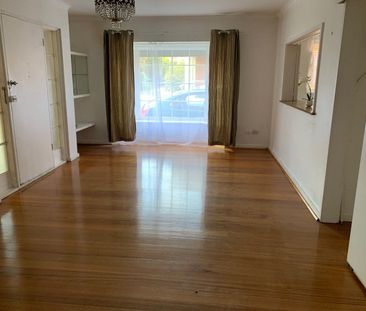 4/26 Leslie Road, Essendon VIC 3040 - Photo 1