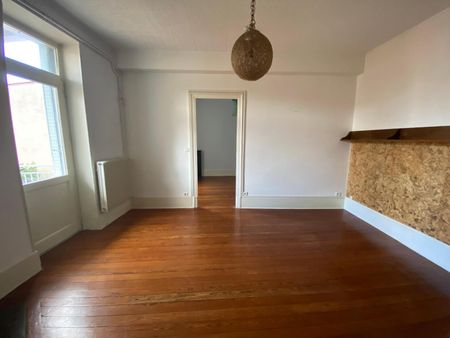 Location Appartement 2 pièces 46m² VALENCE 26000 - Photo 3