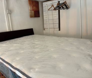 Studio Flat, Hogarth Rd, SW5 - Photo 2